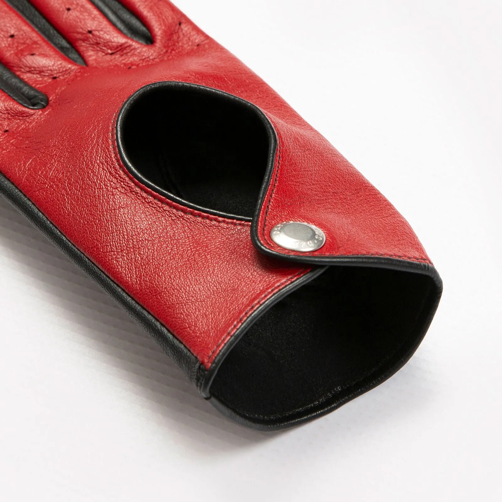 Dents Women’s Touchscreen Leather Driving Gloves in Berry/Black
