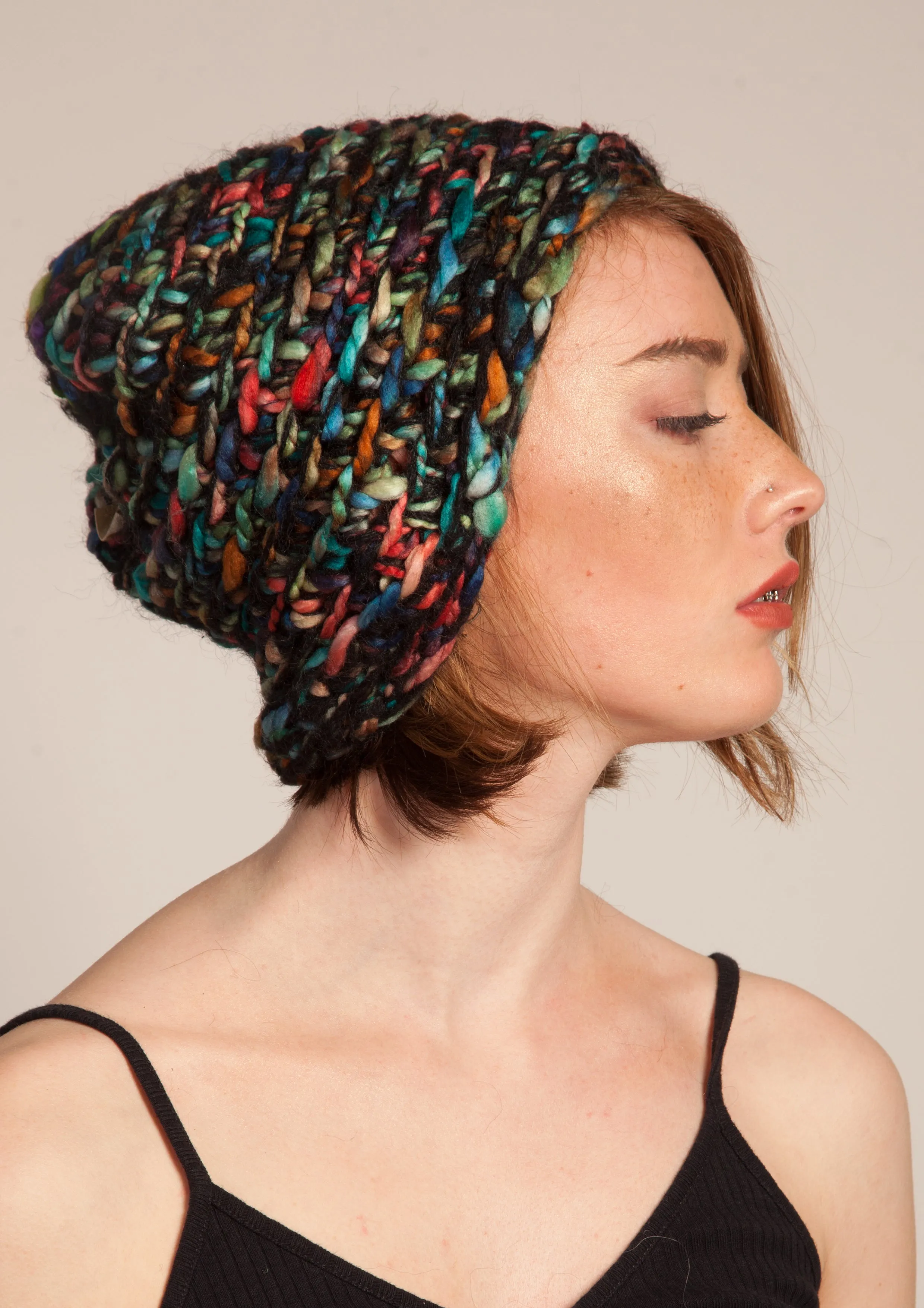 Finger-knitted Hat -Roshani